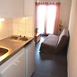 Отель Abitel - Le Clos Des 3 Graces